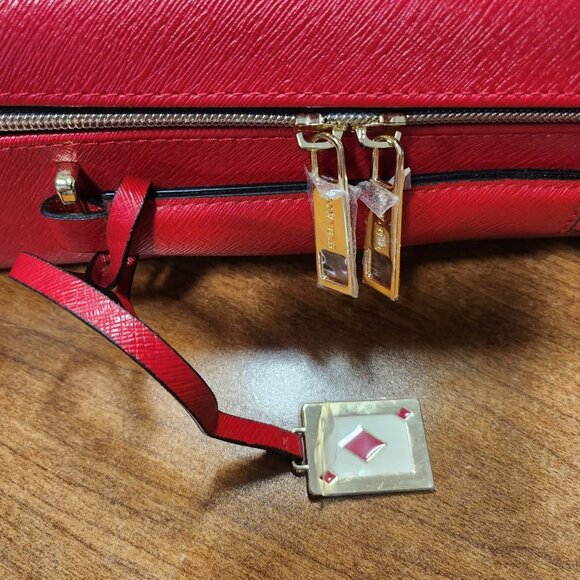 Estee Lauder Holiday Set - Picture 8 of 9